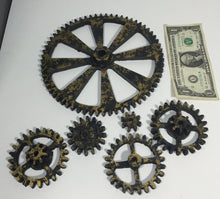 Load image into Gallery viewer, Interlocking Decorative Resin Gears