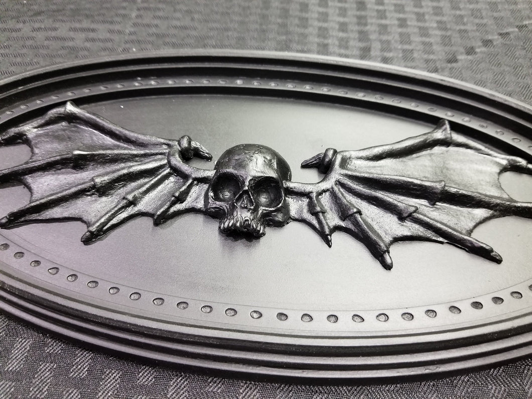 Skull Batwings Oval Ornament
