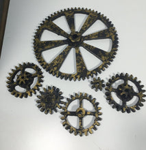Load image into Gallery viewer, Interlocking Decorative Resin Gears